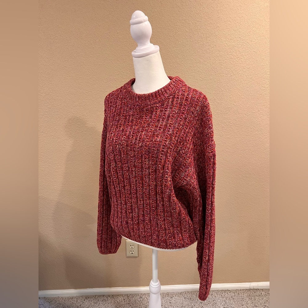 Women’s Size Small Marled Red Crew Neck Sweater